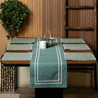 Minimalist Linen - Table Runner