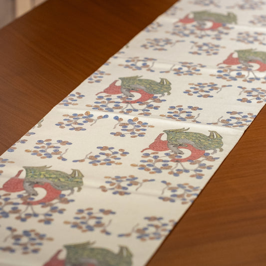 Heritage Vignette Table Runner